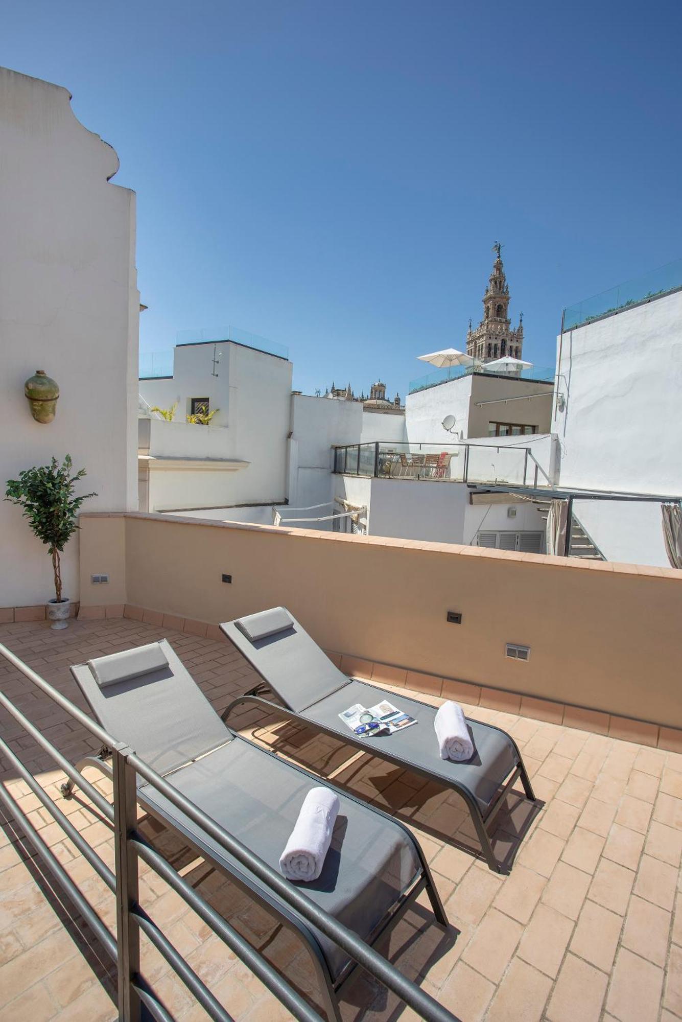 Genteel Home Rodrigo Caro إشبيلية الغرفة الصورة